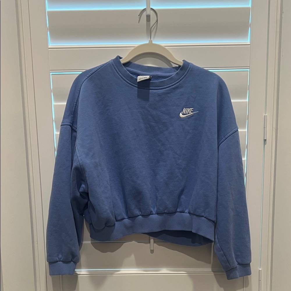 Nike Women's Classic Blue Crewneck Sweatshirt